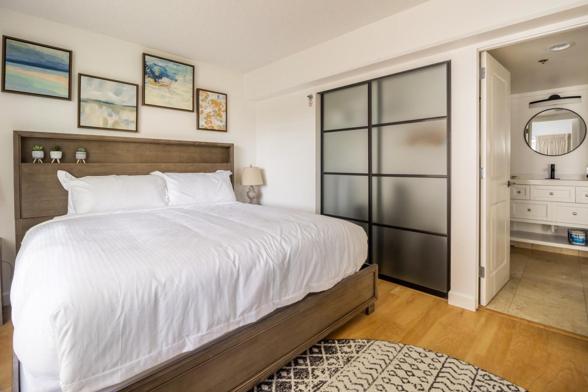 Apartment And Palm View Oceanfront Bliss With Free Parking *